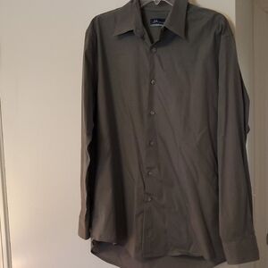 Men's gray dress shirt